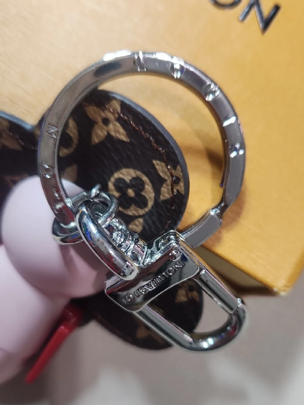 Louis Vuitton Brown Monogram Floral Pink Enamel Charm - Picture 4 of 9